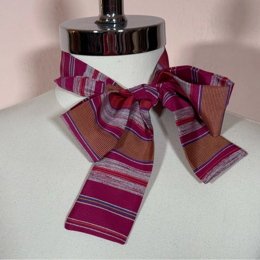 Vintage 1970 80 academia Stripe Magenta Camel Long skinny Bow Neck Scarf Twilly